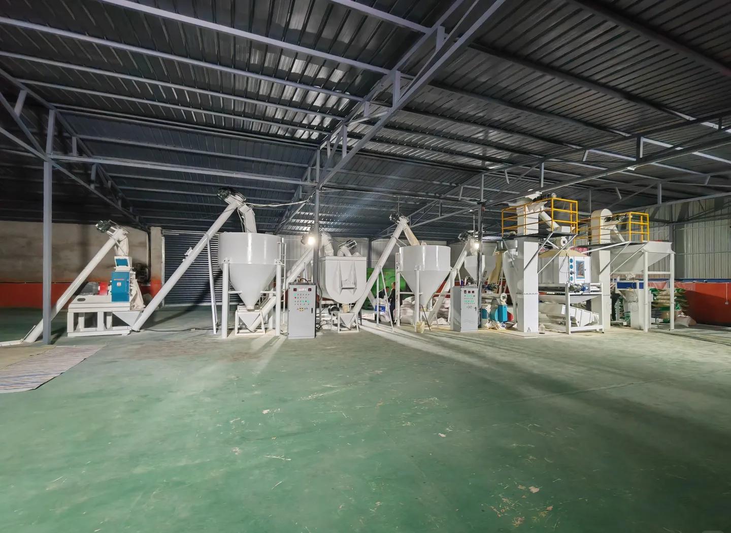 全自動飼料生產線:從原料到成品的智能革命